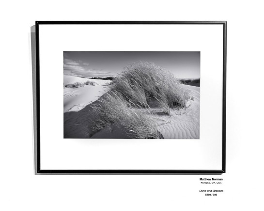 Monochrome Install 32