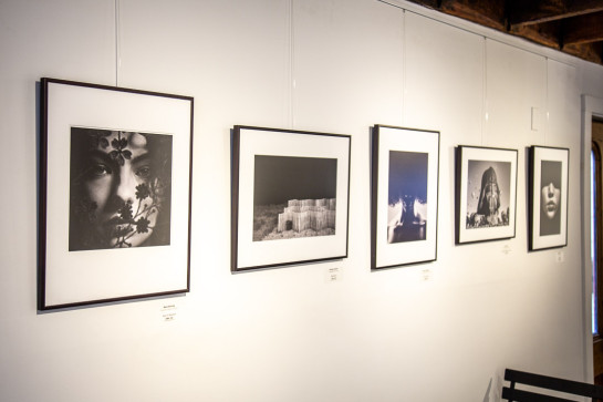 Monochrome Install 44