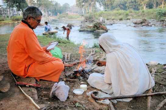 Appel_Beverly_8Sannyas_Cerermony_Chitrakoot, India.jpg