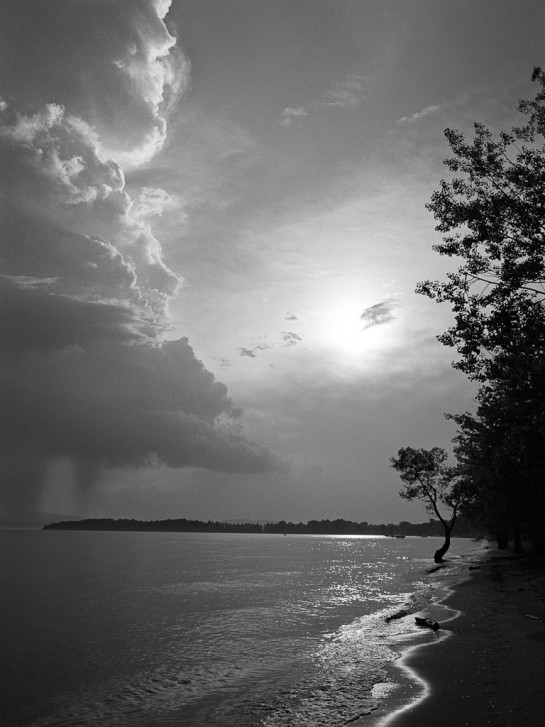 Taylor_Jonathan__1Summer_Storm_on_Leddy-Beach