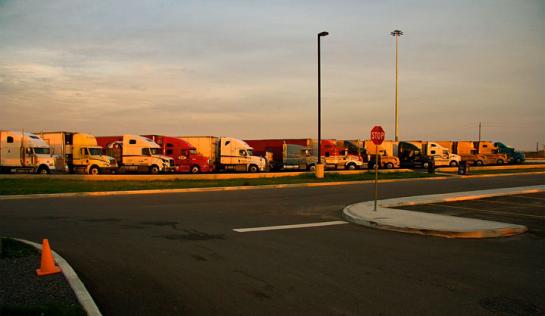 Lipgar_Robert_Truckstop at Sundown